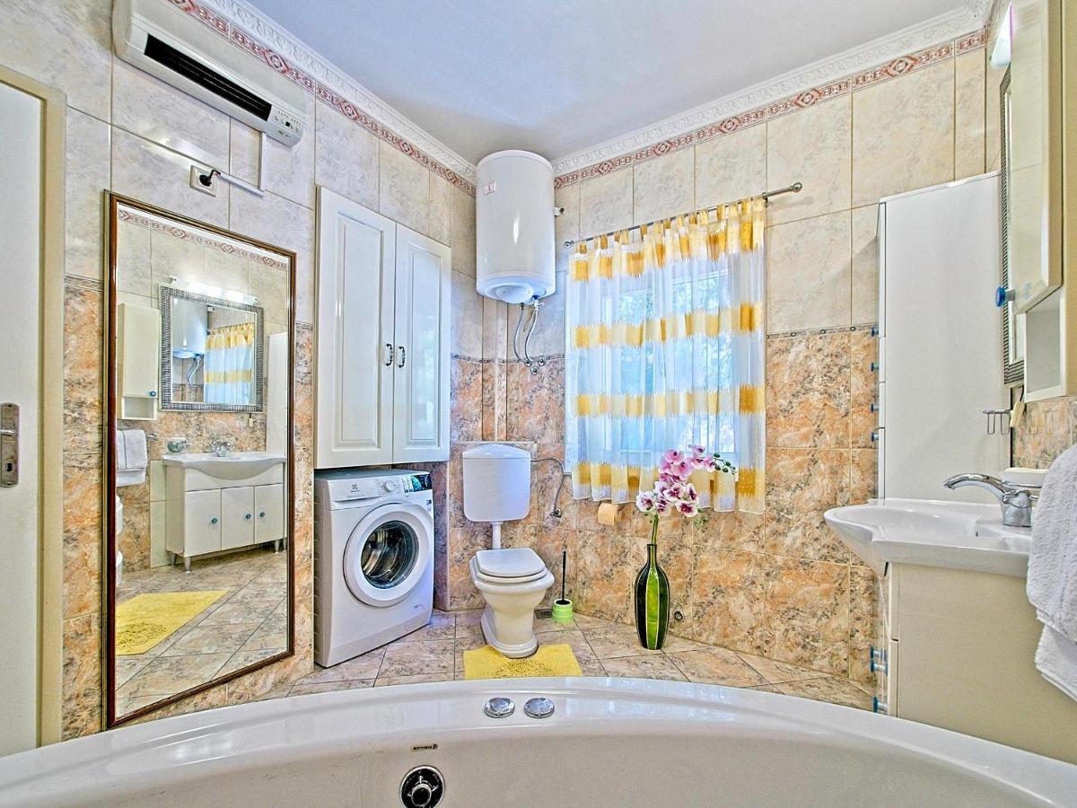 ספליט Nina Apartment מראה חיצוני תמונה